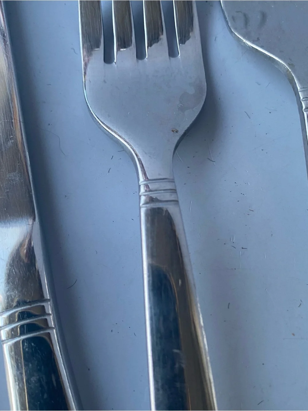 Source Unknown Silver Stainless Flatware Set - Forks & Spoons Knife